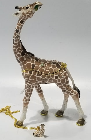 Giraffe Jewel Box with the Necklace Inside